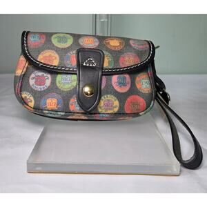 Dooney & Bourke Multicolor Logo Black Classic Canvas Vtg Wristlet Heart Charm